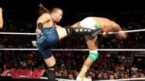 WWE Raw: Rob Van Dam vs. Alberto Del Rio - August 26, 2013