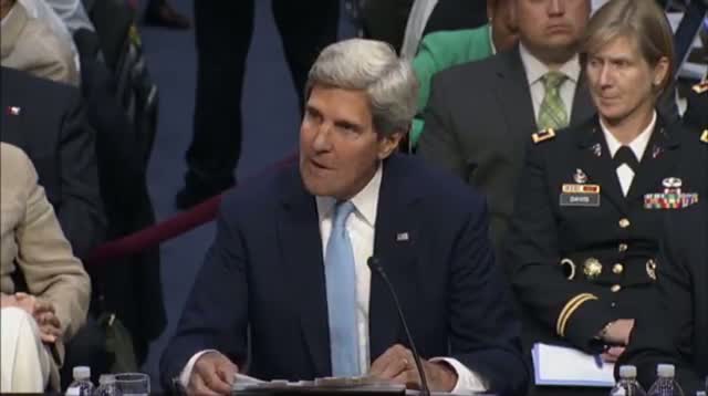 Kerry Invokes Iraq Mistakes at Syria Hearing