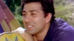 Sawan Ke Jhoolon Ne Mujhko Bulaya - Bollywood Movie Song - Sunny Deol, Sridevi - Nigahen (1989)