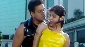 Ae Babu Chahat Mein Kaisa Hai Jaadu - Bollywood Romantic Song - Kaaboo