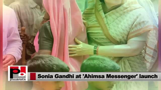Sonia Gandhi follows the footsteps of Rajiv Gandhi