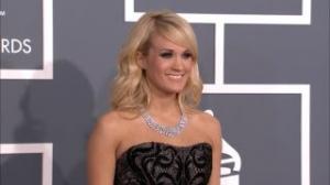 Carrie Underwood Falls on Stage