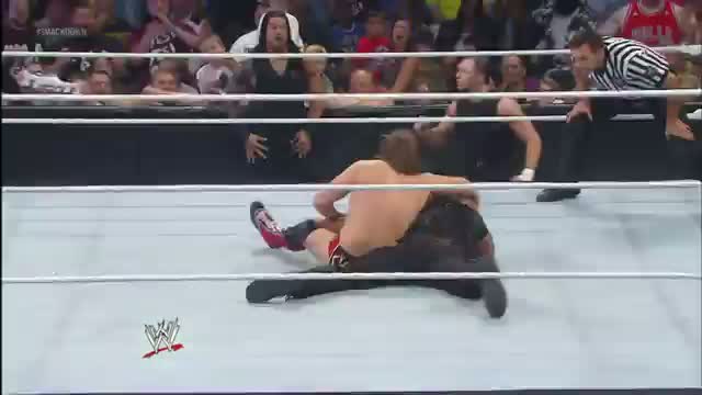 WWE SmackDown: Daniel Bryan vs. Seth Rollins - Sept. 6, 2013