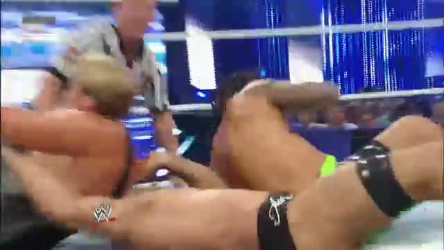 WWE SmackDown: The Usos vs. The Real Americans - Sept. 6, 2013