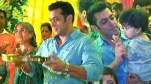 Salman Khan's GANPATI Celebrations with Family