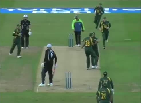 Highlights - Notts Outlaws beat Somerset in Yorkshire Bank 40 semi-final