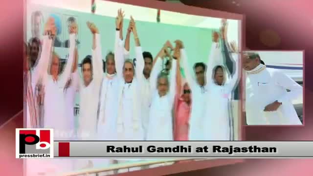 Rahul Gandhi in Delhi giving away ownership documents in resettlement colonies