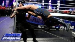 Big Show and The Shield battle it out: WWE SmackDown, Sept. 13, 2013
