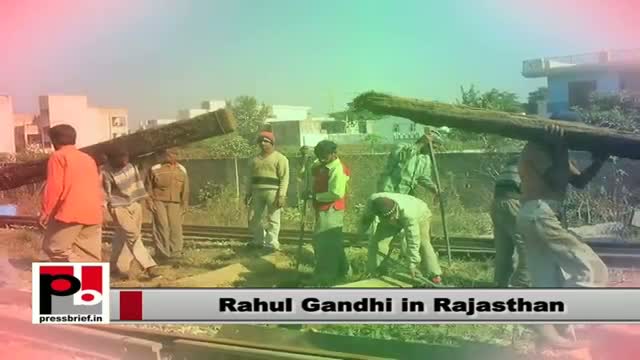 Rahul Gandhi campaigns in Rajasthan, stresses on tribal welfare