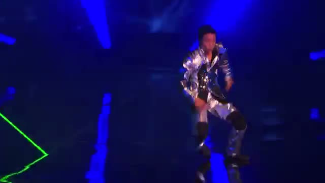 Kenichi Ebina - Robotic Dancer Remixes His Matrix-Style Routine - America's Got Talent 2013 Finals