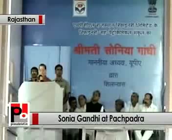 Sonia Gandhi in Barmar (Rajasthan) enlists Congress-led UPA's achievements