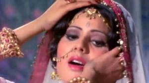 Seema Seema Seema - Bollywood Classic Evergreen Song - Salaakhen (1975) - Shashi Kapoor, Sulakshana Pandit
