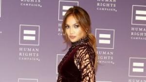 Jennifer Lopez Sizzles in a Revealing Dress