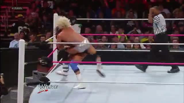 WWE Raw: Dolph Ziggler vs. Damien Sandow - Oct. 7, 2013
