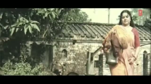 Maai Tohra Dhudhwa [ Bhojpuri Video Song ] Movie - Ganga Ke Paar Saiyan Hammar