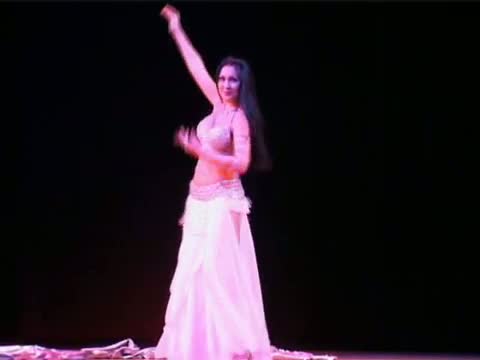 Aliya Kurbanova: Russian Belly Dancer