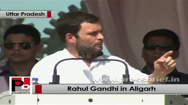 Rahul Gandhi in Aligarh: Congress treats everyone equally