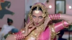Chiraiya Ko Baaz Liye Jaye - Superhit Classic Bollywood Song - Rekha - Kasam Suhaag Ki (1989) [Old is Gold]