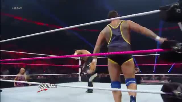 Santino Marella vs. Fandango: Raw, Oct. 14, 2013