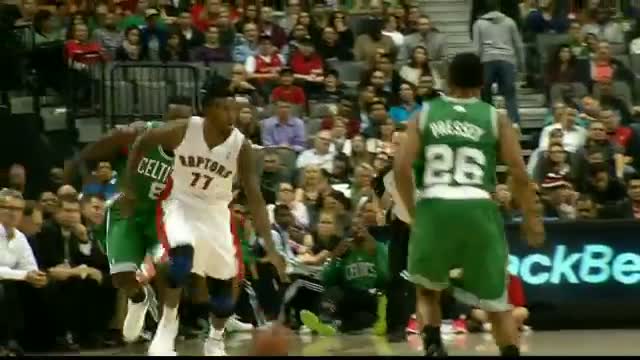 NBA: Terrence Ross Throws Down the Tomahawk
