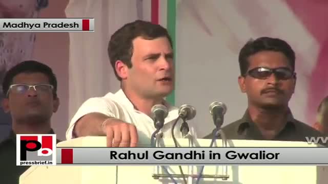 Rahul Gandhi in Gwalior talks about Land Acquisition Bill