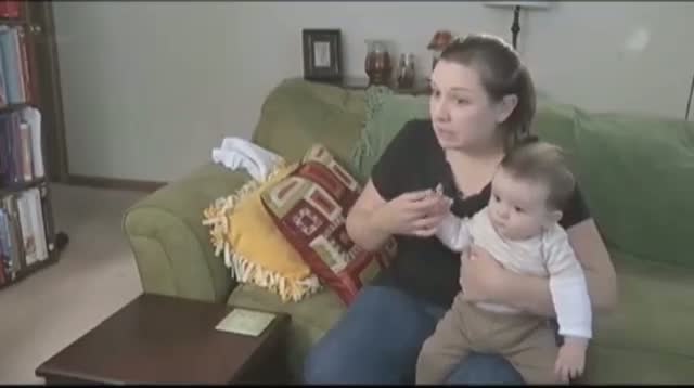 Breastfeeding Mo. Mother Charged With Contempt
