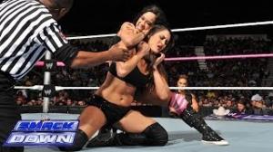 Nikki Bella vs. AJ Lee: SmackDown, Oct. 25, 2013