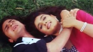 Chaha To Bahut Na Chahe Tujhe - Hit Romantic Song - Imtihaan (1995) - Saif Ali Khan, Raveena Tandon