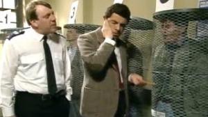 Mr. Bean - Line Up (Mr Bean Goes to Town ) (NEW)