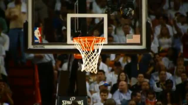 NBA: Phantom: Derrick Rose's First Bucket of the Season