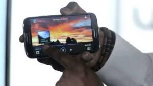 Samsung GALAXY S4 - Air View and Air Gesture Demo