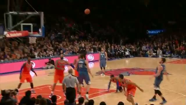 NBA: Kevin Love Hits The TOUGH Shot And High-Fives Spike Lee
