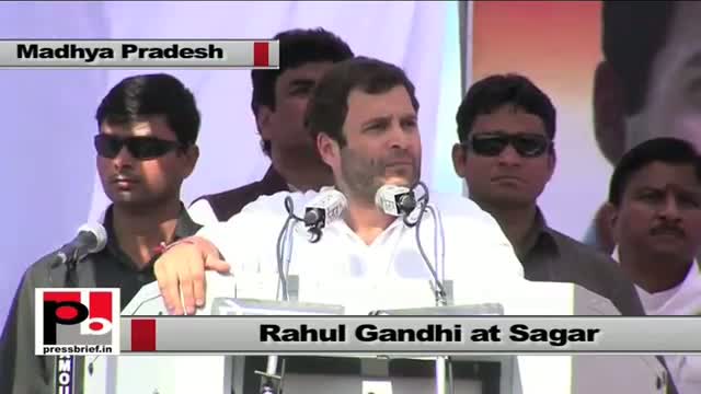 Rahul Gandhi: Delhi government sends funds for MP but it didn't reach public