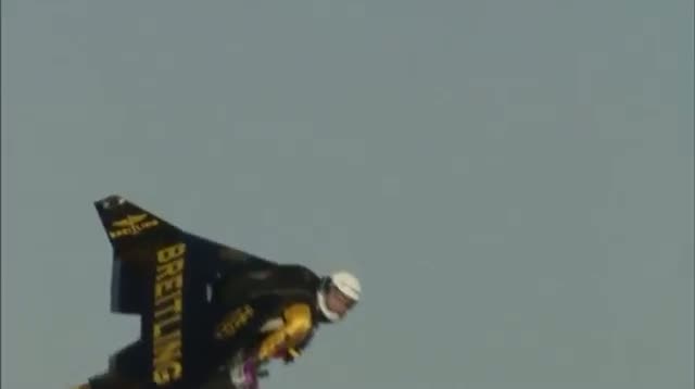 'Jetman' Flies Near Mount Fuji