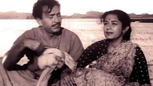 Yeh Kaisa Nyaaye Tera Deepak Tale Andhera, Lata Mangeshkar - Chhoti Bahen (1959) Emotional Song (Old is Gold)