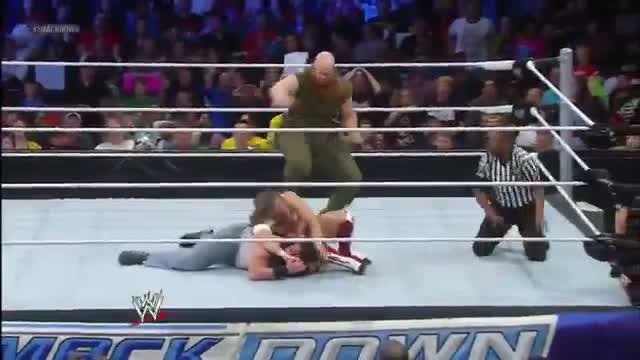 Daniel Bryan vs. Luke Harper: SmackDown, Nov. 8, 2013