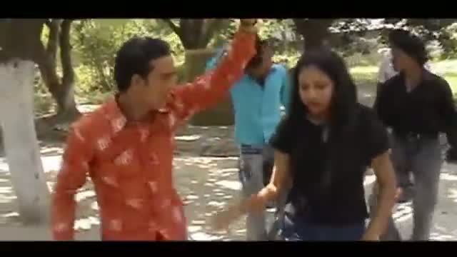 Pao Me Sandil Bagal Me Batua - Bhojpuri Hot Songs 2013 New | By Bicky Babua