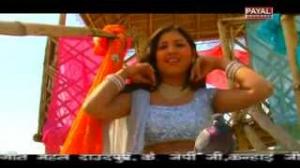 Chuma Le Aiha Gaal Me - Bhojpuri Hot Songs 2013 New | Hemant Harjai