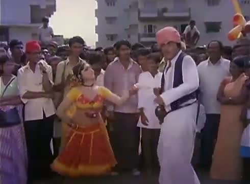 Karale Saaf Karale - Hit Classic Hindi Song - Qaid - Vinod Khanna, Leena Chandavarkar