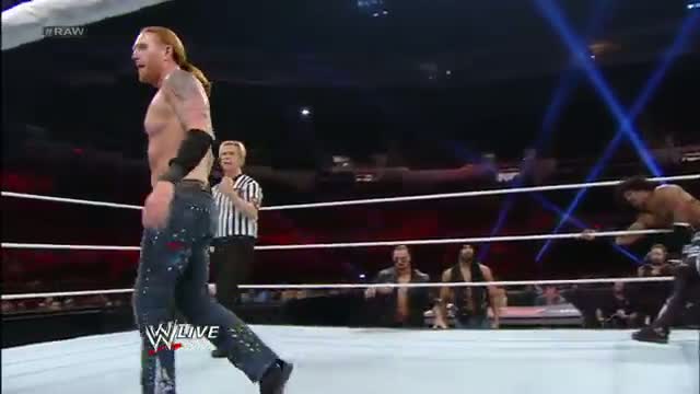 Xavier Woods vs. Heath Slater: WWE Raw, Nov. 25, 2013