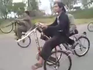 Dangerous Wheeling without Tyre Must Watch Pakistani funny clips 2013 new