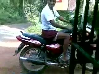 Funny Bike Stunt Accident In India..... Really Funny Video !