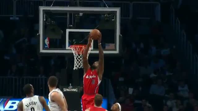 NBA: DeAndre Jordan Throws Down the Reverse Alley-Oop Off the Blake Griffin Lob