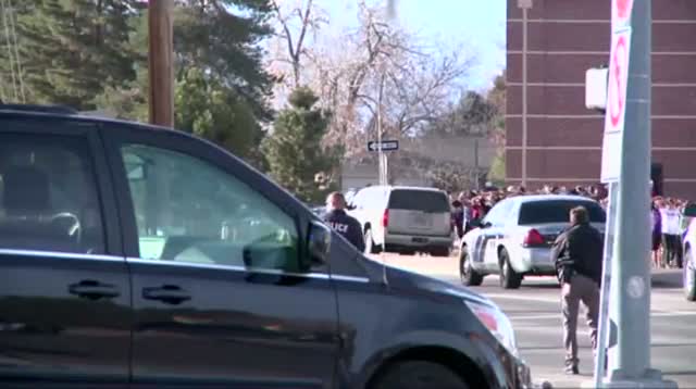 Student Gunman Wounds Two, Kills Self in Colo.