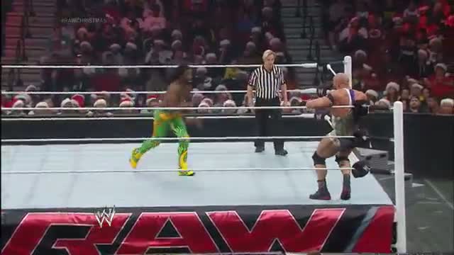 Kofi Kingston vs. Ryback: WWE Raw, Dec. 23, 2013