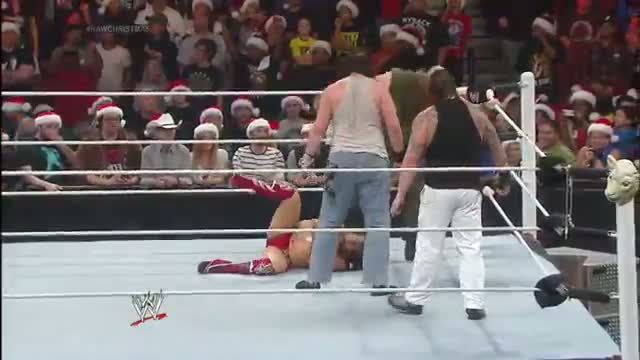 Daniel Bryan, Cody Rhodes & Goldust vs. The Wyatt Family: WWE Raw, Dec. 23, 2013