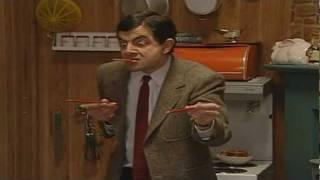 Mr Bean - Making a hatch