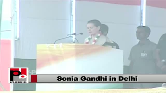 Sonia Gandhi: Congress is the only party which secular
