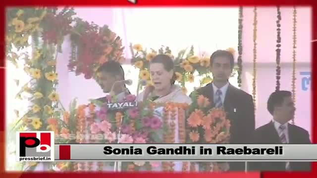 Sonia Gandhi: Congress is always with common man