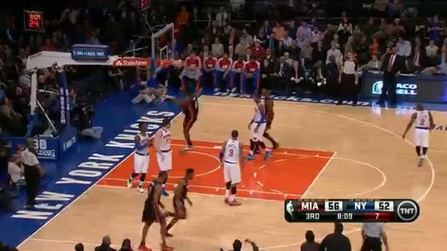 NBA Duel: Carmelo Anthony vs LeBron James